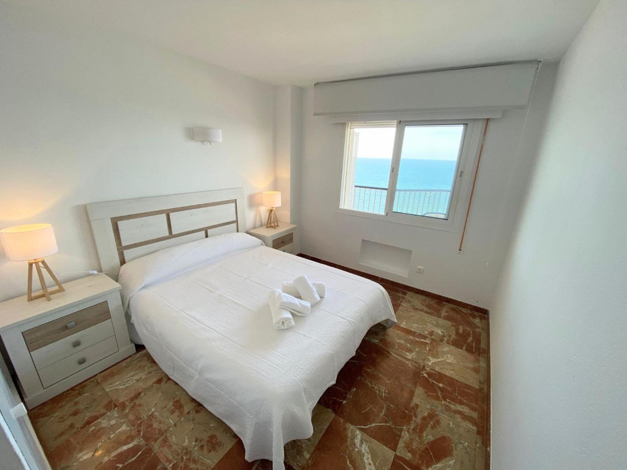 Las Antillas II Front Sea Views Pool Фуeнхирола Екстериор снимка