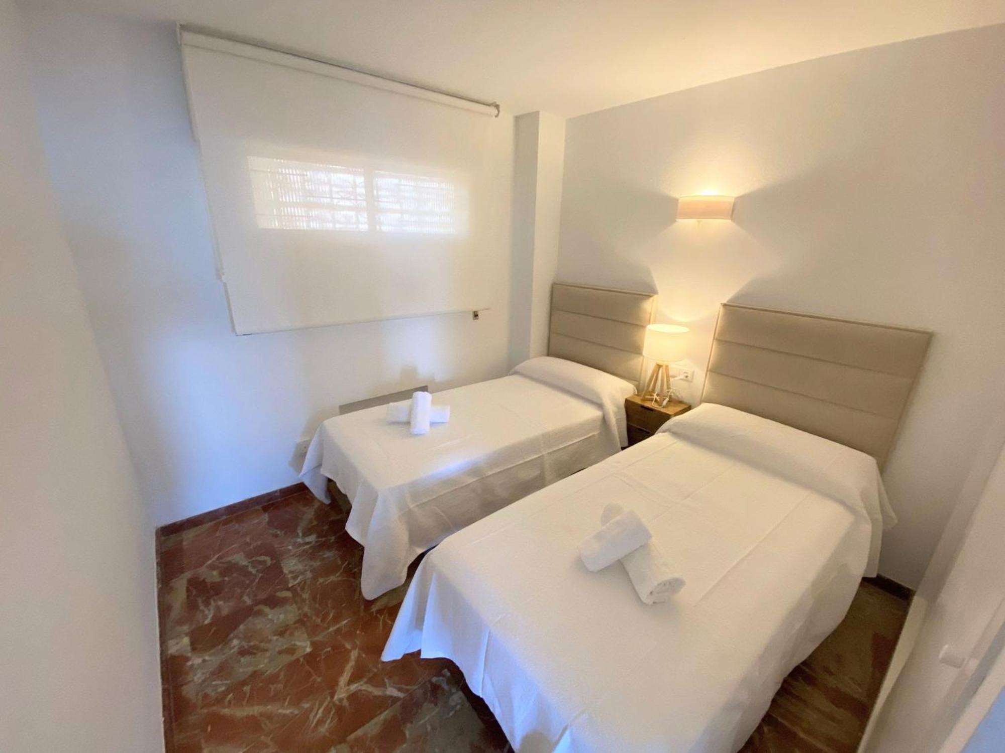 Las Antillas II Front Sea Views Pool Фуeнхирола Екстериор снимка
