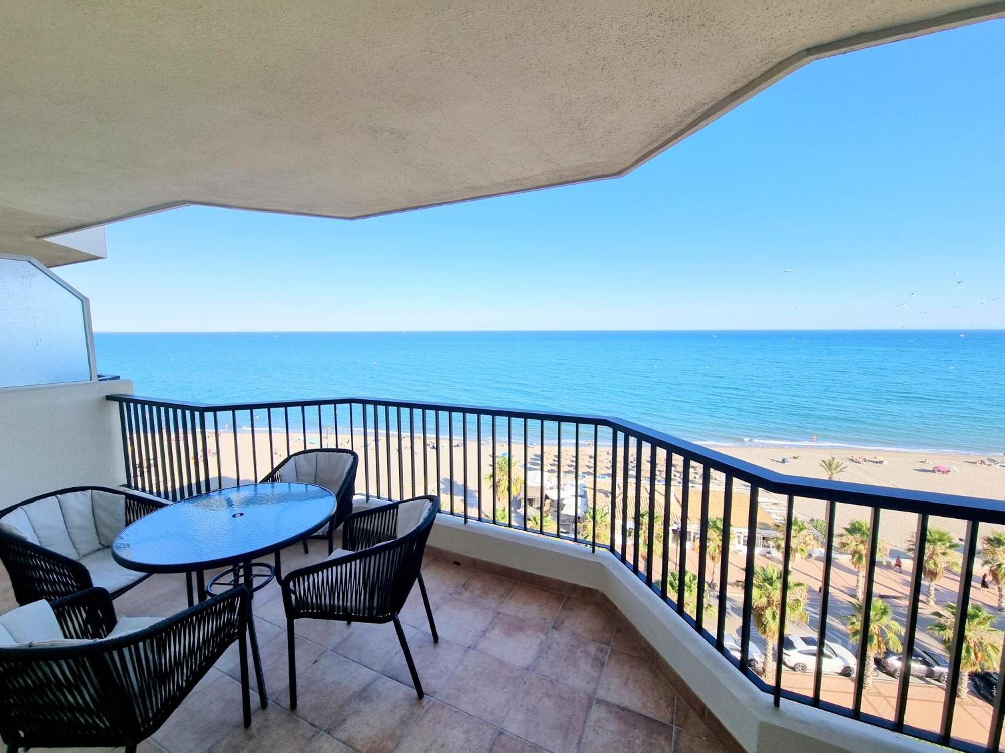 Las Antillas II Front Sea Views Pool Фуeнхирола Екстериор снимка